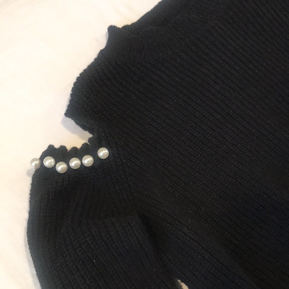 Soft Sweater Black Ribbed White Faux Pearls Cold Shoulder Aiblee S - Picture 6 of 14
